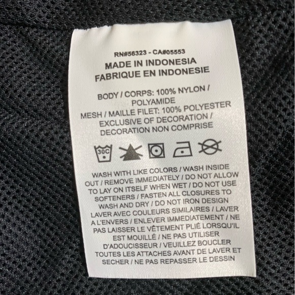 Nike Women’s Sportswear Essential Woven Jacket-Size XL New - Picture 7 of 8